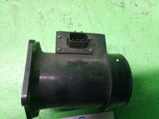 Датчик потока воздуха NISSAN LAUREL C35 RB25 226803IU05 5 ракурс