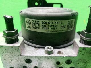 Блок abs VOLKSWAGEN GOLF AUCHP 5Q0907379M 4 ракурс