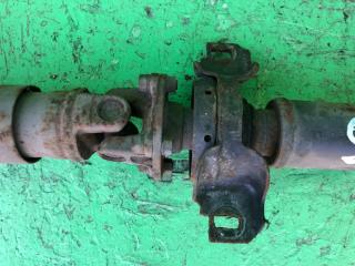 Карданный вал задний TOYOTA HARRIER SXU15 37100-48010 3 ракурс Карданный вал задний TOYOTA HARRIER SXU15 37100-48010 3 ракурс