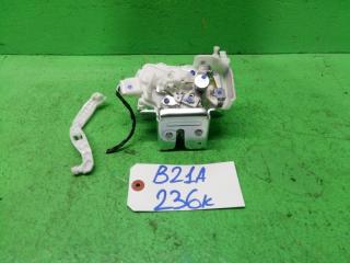 Замок 5-й двери NISSAN DAYZ ROOX B21A 1 ракурс