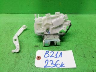 Замок 5-й двери NISSAN DAYZ ROOX B21A 2 ракурс