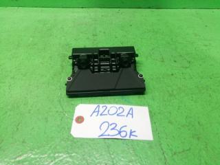 Радар-детектор передний TOYOTA RAIZE A202A 8646C-B1230 1 ракурс