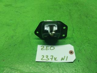 Замок 5-й двери NISSAN LEAF ZE0 90502-EN00A 1 ракурс