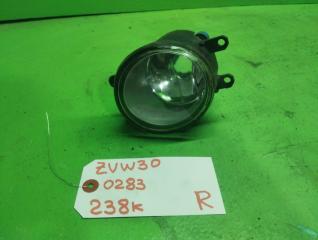 Туманка правая TOYOTA PRIUS ZVW30 81481-47020, 0283 1 ракурс Туманка правая TOYOTA PRIUS ZVW30 81481-47020, 0283 1 ракурс