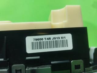 Климат-контроль HONDA JADE FR4 79600T4RJ513 2 ракурс Климат-контроль HONDA JADE FR4 79600T4RJ513 2 ракурс
