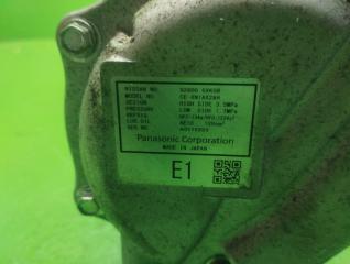 Компрессор кондиционера NISSAN NOTE E13 926006XK0B 2 ракурс