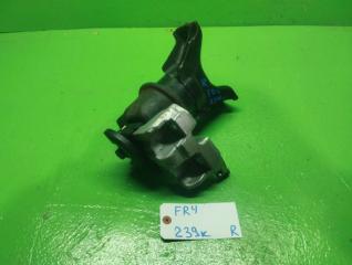 Подушка двигателя правая HONDA JADE FR4 LEB 1 ракурс Подушка двигателя правая HONDA JADE FR4 LEB 1 ракурс