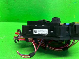 Коробка предохранителей BMW X3 F25 9210860-03 3 ракурс