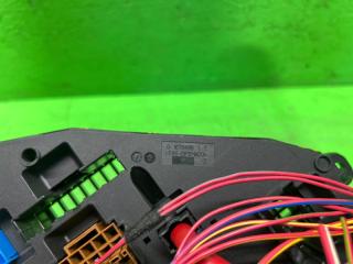 Коробка предохранителей BMW X3 F25 9210860-03 4 ракурс