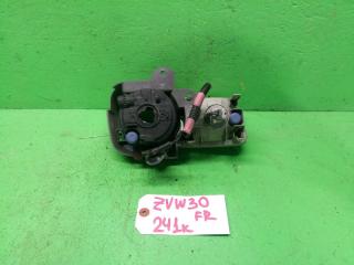 Туманка правая передняя TOYOTA PRIUS ZVW30 A044633 2 ракурс