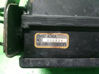 Блок круиз-контроля передний NISSAN PRESIDENT PGF50 28437AT40A 2 ракурс