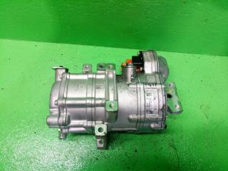 Компрессор кондиционера NISSAN NOTE E13 YEP0FX1H854 3 ракурс