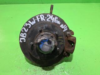Ступица правая передняя SUZUKI JIMNY JB23W 4511181A20 1 ракурс Ступица правая передняя SUZUKI JIMNY JB23W 4511181A20 1 ракурс