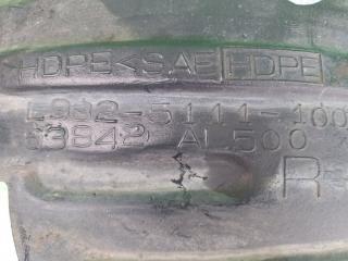Подкрылок правый передний NISSAN SKYLINE V35 63844 AL500; 63842 AL500 5 ракурс