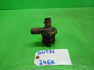 Помпа NISSAN XTRAIL DNT31 1 ракурс Помпа NISSAN XTRAIL DNT31 1 ракурс