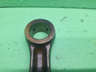 Шатун SUBARU FORESTER SH5 EJ204 5 ракурс Шатун SUBARU FORESTER SH5 EJ204 5 ракурс