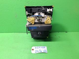 Климат-контроль TOYOTA COROLLA RUNX NZE124 55411-1A200 2 ракурс