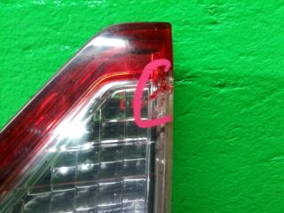 Вставка между стопов правая задняя TOYOTA VELLFIRE ANH25 81580-58140, 58-30 2 ракурс