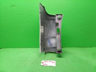 Планка под стоп правая задняя TOYOTA NOAH ZRR85 52165-28010 2 ракурс