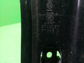 Стоп-сигнал правый MAZDA PREMACY CREW P7368 2 ракурс