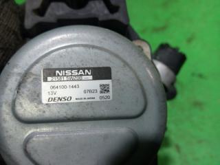 Помпа NISSAN NOTE SNE12 215815WZ0B 2 ракурс