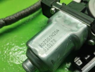 Стеклоподъемник правый передний NISSAN TEANA J32 80730JN20A 2 ракурс