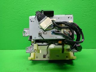 Магнитофон TOYOTA MARK X GRX133 86100-22260 2 ракурс