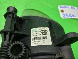 Туманка левая AUDI A4 8K 89205612 3 ракурс Туманка левая AUDI A4 8K 89205612 3 ракурс