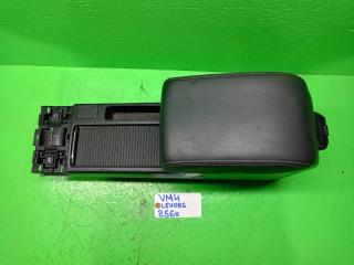 Бардачок между сиденьями SUBARU LEVORG VM4 5 ракурс