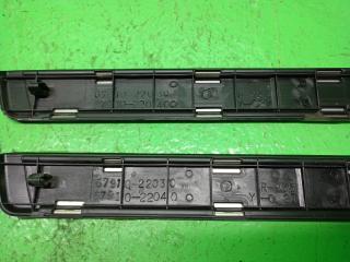 Накладка на порог передняя TOYOTA MARK X GRX133 3 ракурс