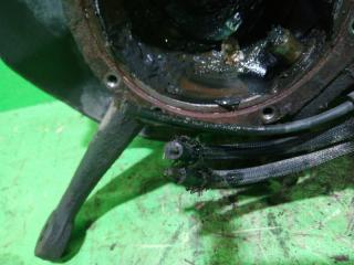 Ступица правая передняя SUZUKI JIMNY JB23W 4515181A20 3 ракурс