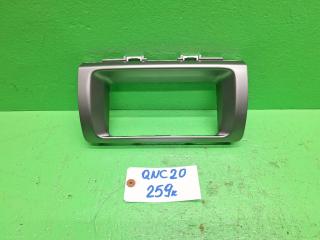 Консоль магнитофона TOYOTA BB QNC20 55405M070 1 ракурс