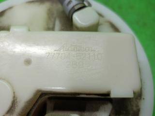 Бензонасос TOYOTA RACTIS NCP120 77704-52110 3 ракурс