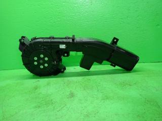 Мотор охлаждения батареи HONDA FIT GP5 1J810-5P6-0032 2 ракурс