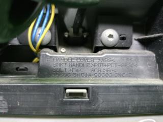 Ручка задней двери NISSAN LEAF AZE0 4 ракурс
