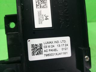 Климат-контроль HONDA WR-V DG5 7960031XJ411 3 ракурс