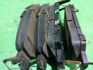 Тормозные колодки передние HONDA WR-V DG5 2 ракурс