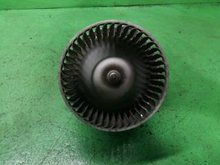 Мотор печки NISSAN CREW QK30 3 ракурс