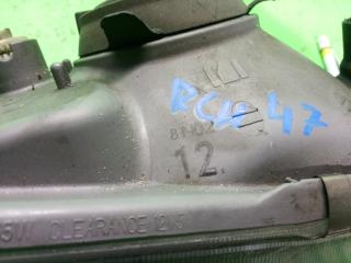 Фара правая TOYOTA REGIUS RCH47 26-71 3 ракурс