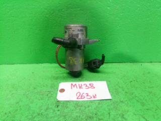 Помпа VOLVO C30 MK38 30793023 1 ракурс
