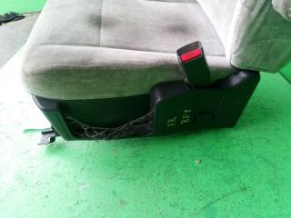 Сиденье правое переднее HONDA STEP WAGON RF1 5 ракурс