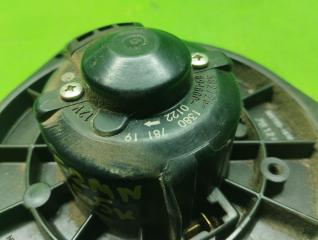 Мотор печки MAZDA BONGO SKF2MN 502726894000 2 ракурс