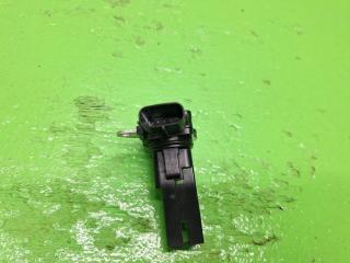 Датчик потока воздуха TOYOTA COROLLA AXIO NZE141 1NZ-FE 22204-31020 2 ракурс