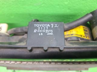 Радиатор основной TOYOTA PROBOX NCP160 3 ракурс
