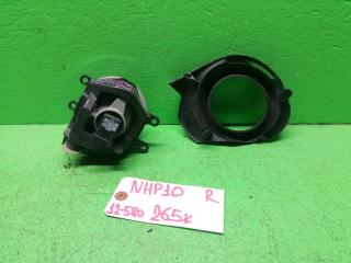 Туманка правая TOYOTA AQUA NHP10 12-580 3 ракурс
