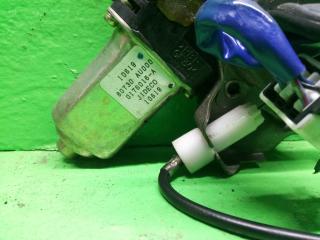 Стеклоподъемник правый передний NISSAN PRIMERA WTP12 80730AU000 2 ракурс