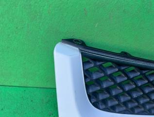 Решетка радиатора TOYOTA REGIUS KCH46 53111-26180 2 ракурс