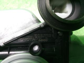 Стеклоподъемник правый передний TOYOTA ALPHARD ANH25 85710-58040 2 ракурс
