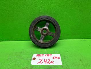 Шкив коленвала TOYOTA COROLLA AXIO NKE165 1NZ-FE 2 ракурс
