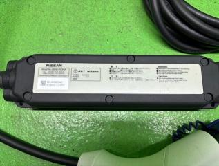 Зарядное устройство NISSAN LEAF AZE0 296906WX0A 2 ракурс Зарядное устройство NISSAN LEAF AZE0 296906WX0A 2 ракурс